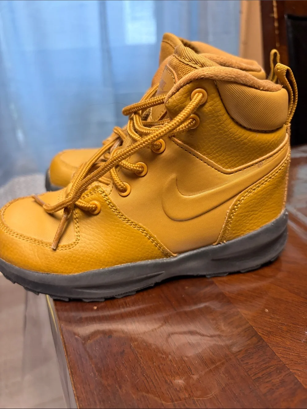 Nike Kids Wheat Brown High-Top Sneakers